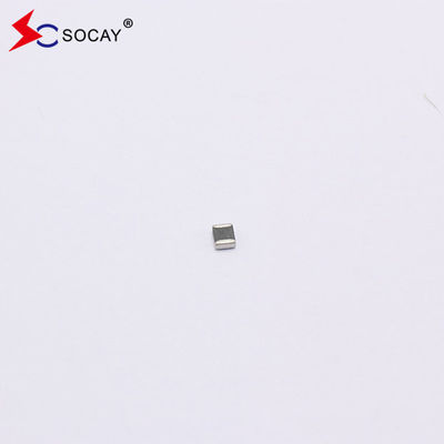 18VDC 표면 마운트 다층 칩 바리스터 SV0402E180G2B SMD 납 없는 타입