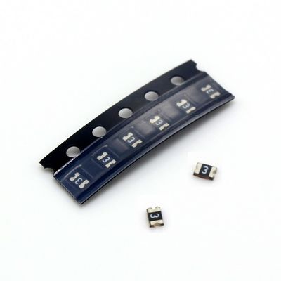 SOCAY 컴팩트 표면 장착 PPTC SCF010-24-0805RB 재설정 가능한 피지